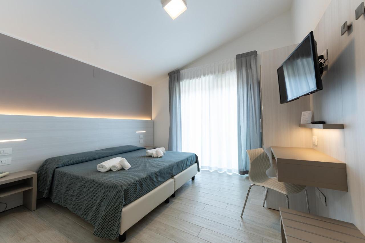 Hotel La Bussola Ortona Ngoại thất bức ảnh